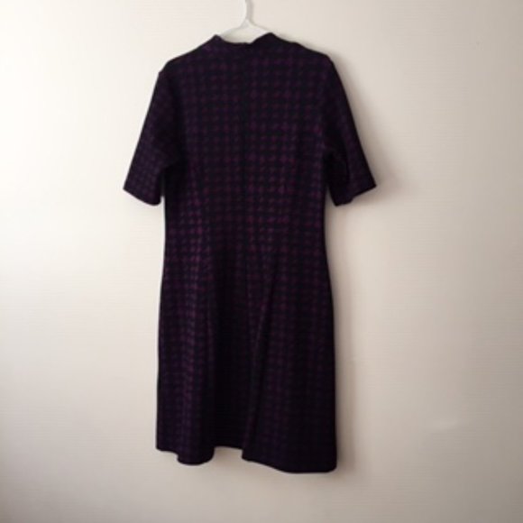 SIMONE WOMEN DRESS.  SIZE L.  COLOR:  PURPLE AND BLACK - Picture 2 of 3